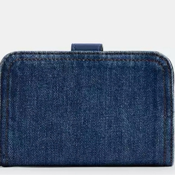 Coach Tabby Medium Denim Wallet with Gold Accent NWT- CAN58 - Picture 4 of 4